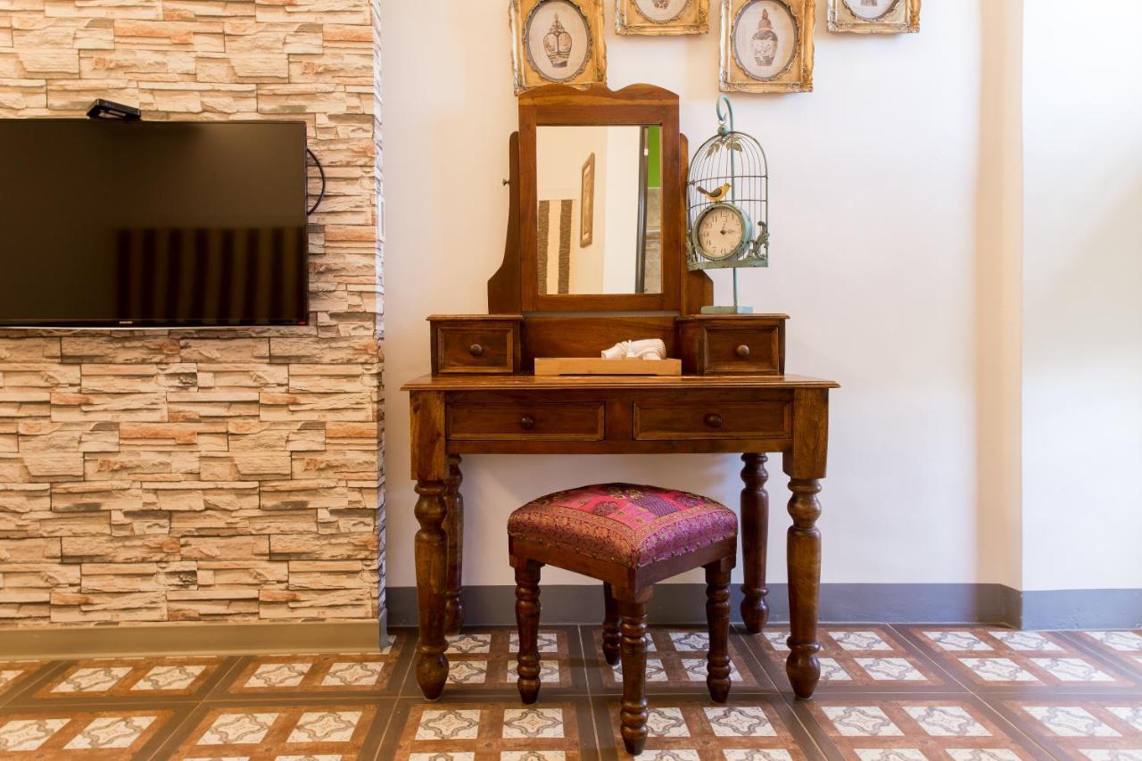 Hometown B&B Хуалиен Сити Екстериор снимка